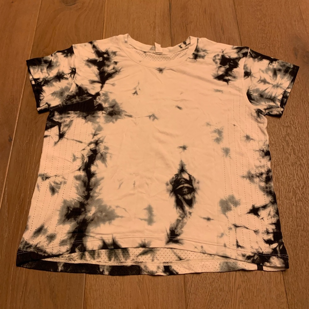 Tie dye short sleeve size small